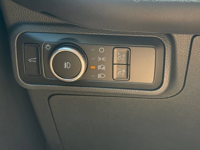 Certified 2025 Ford Explorer ST-Line w/ Premium Package RWD image 13