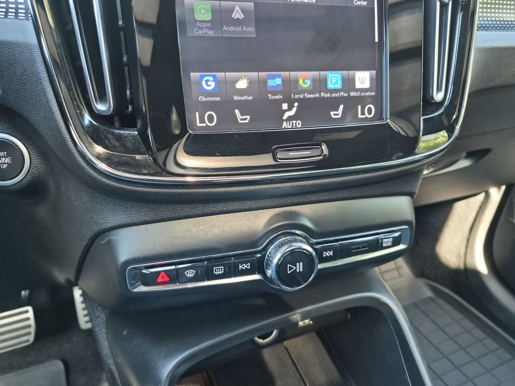 Used 2020 Volvo XC40 T5 R-Design w/ Protection Package Premier AWD/4WD image 29
