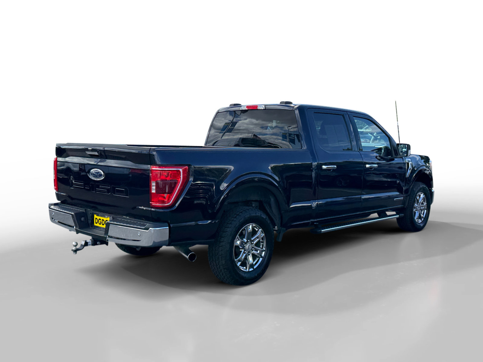 Certified 2023 Ford F150 XLT w/ Equipment Group 302A High AWD/4WD image 5