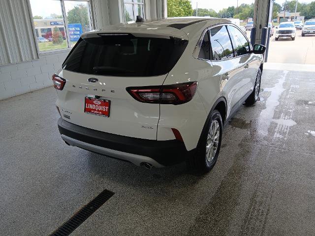 Certified 2023 Ford Escape Active w/ Tech Pack #2 image 5