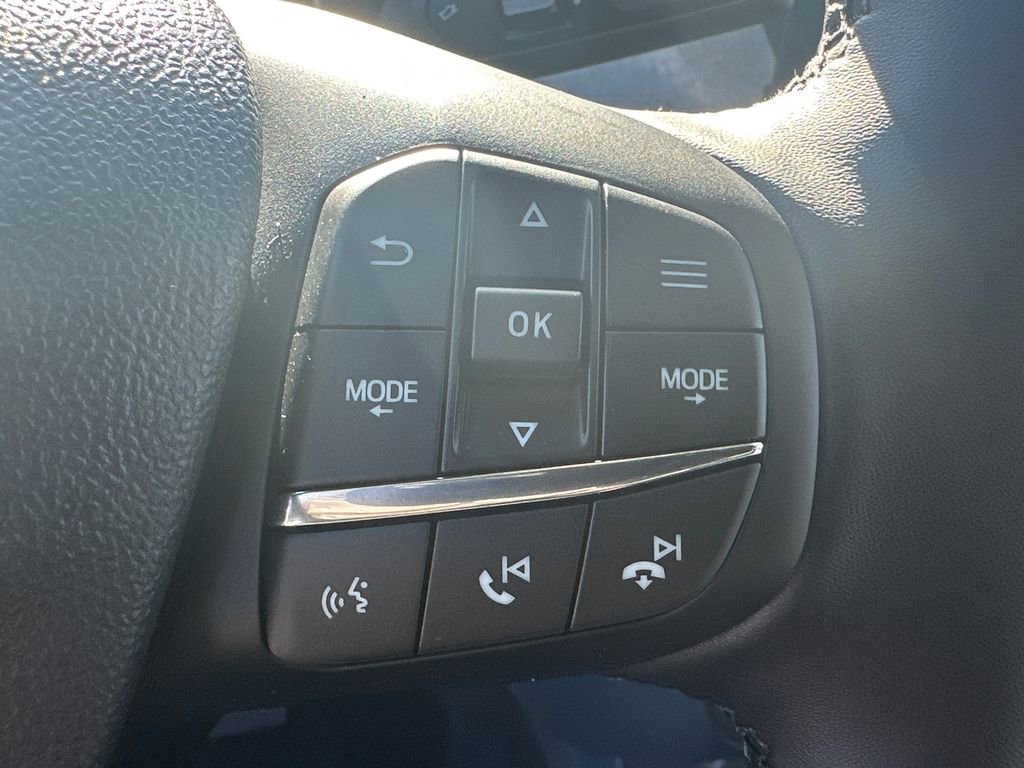 Certified 2025 Ford Maverick XLT w/ XLT Luxury Package FWD image 25