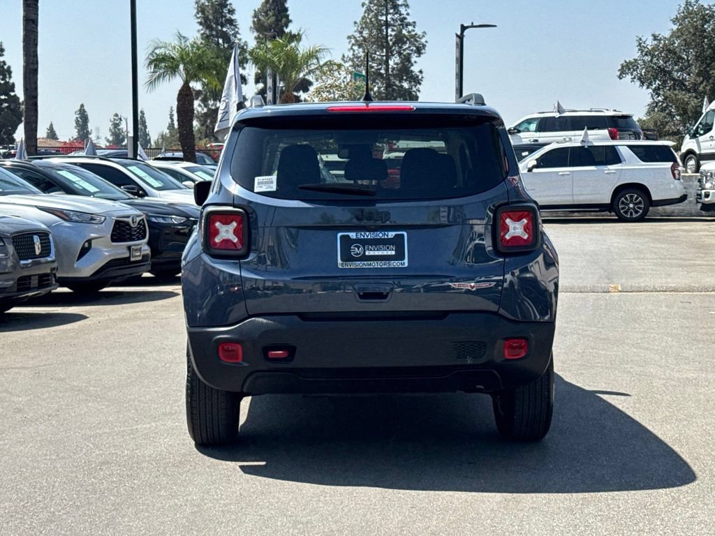 Used 2023 Jeep Renegade Trailhawk AWD/4WD image 11