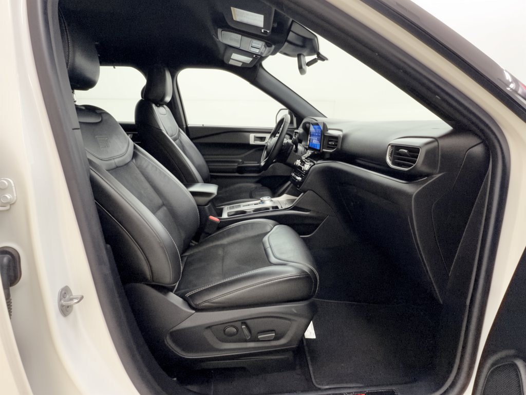 Certified 2022 Ford Explorer ST w/ ST Street Pack RWD image 30