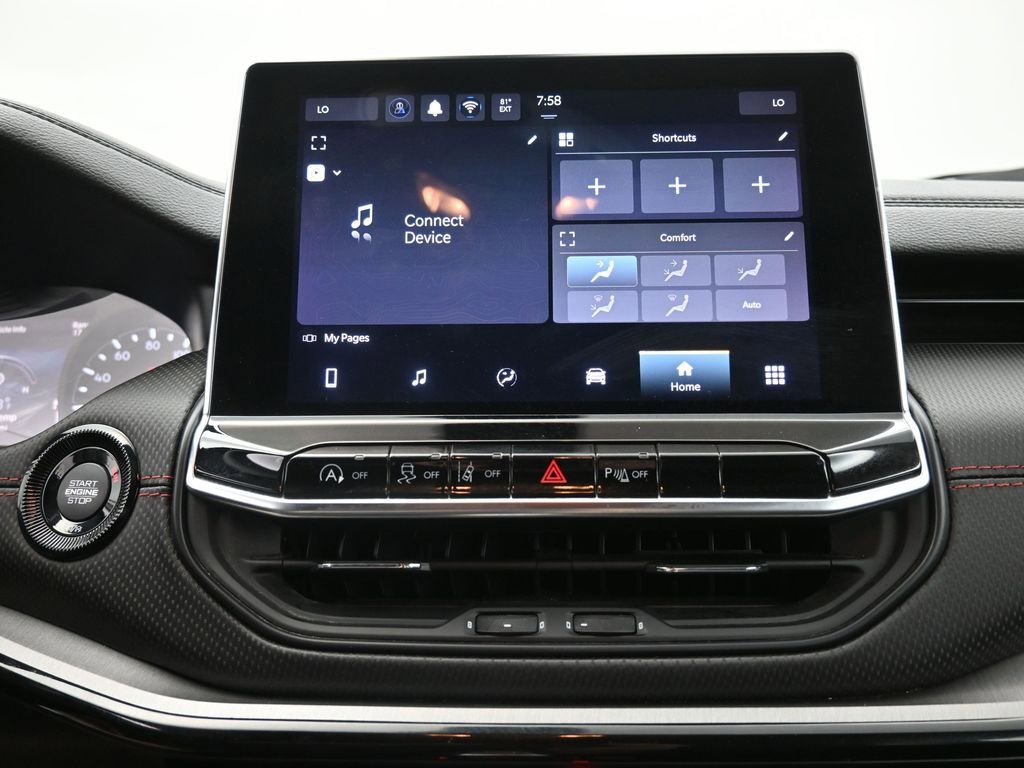Used 2025 Jeep Compass Trailhawk AWD/4WD image 9