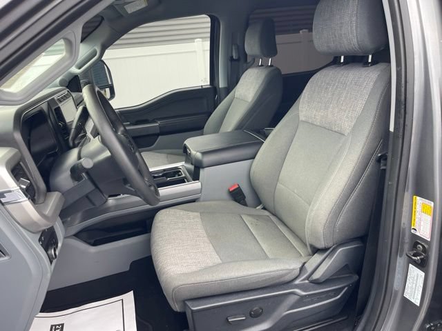 Certified 2024 Ford F250 XLT w/ XLT Premium Package AWD/4WD image 16