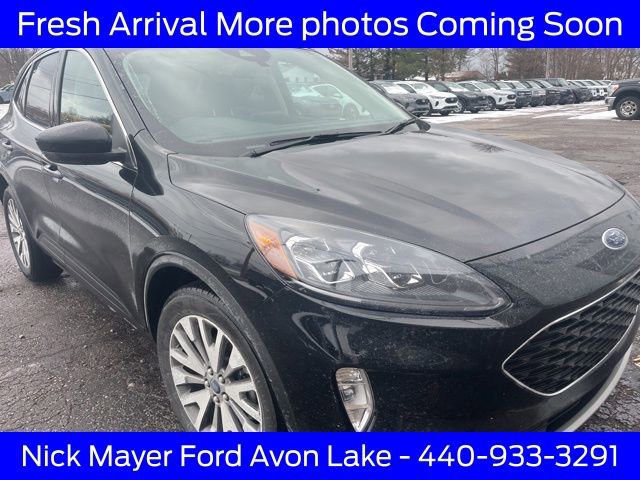 Certified 2022 Ford Escape Titanium w/ Class II Trailer Tow Package