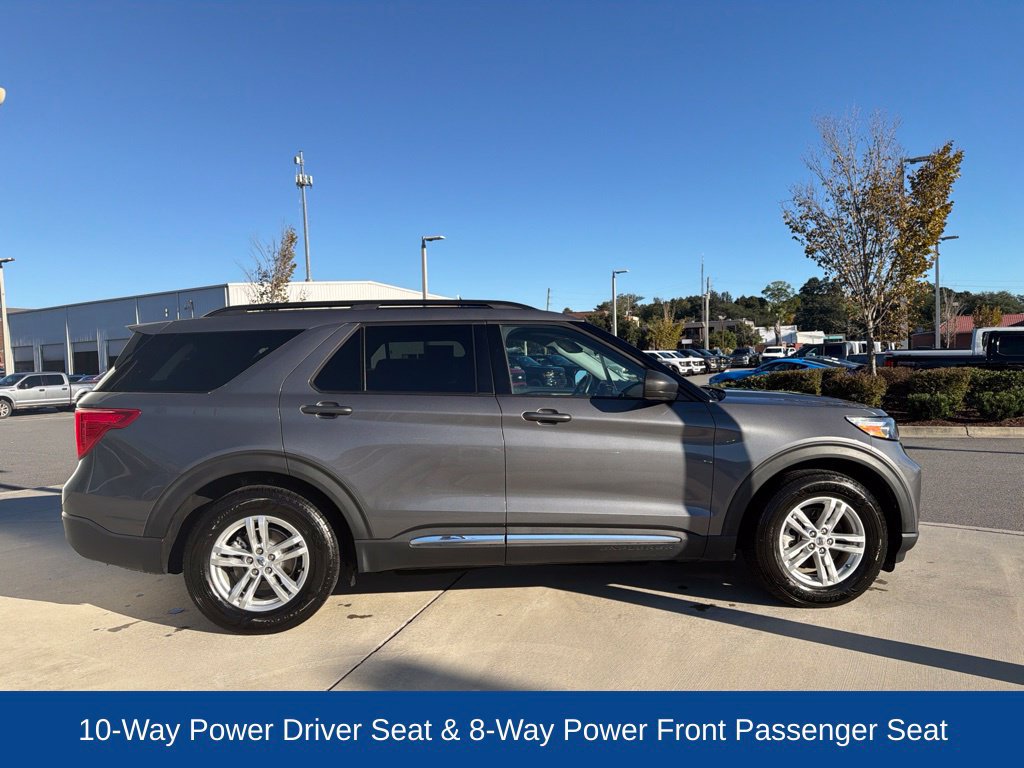 Certified 2022 Ford Explorer XLT w/ Equipment Group 202A RWD image 12