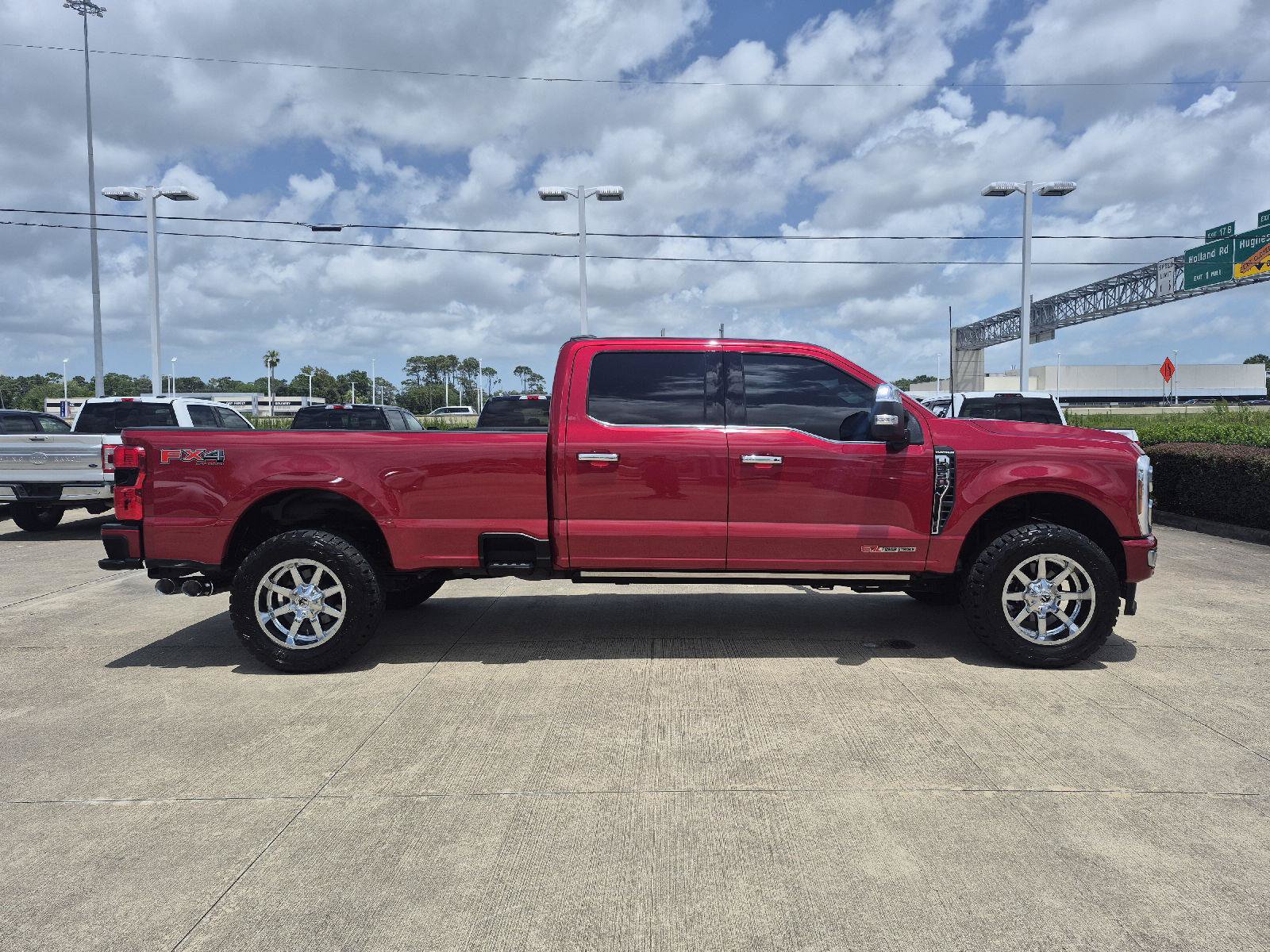 Certified 2024 Ford F350 Platinum w/ FX4 Off-Road Package AWD/4WD image 18