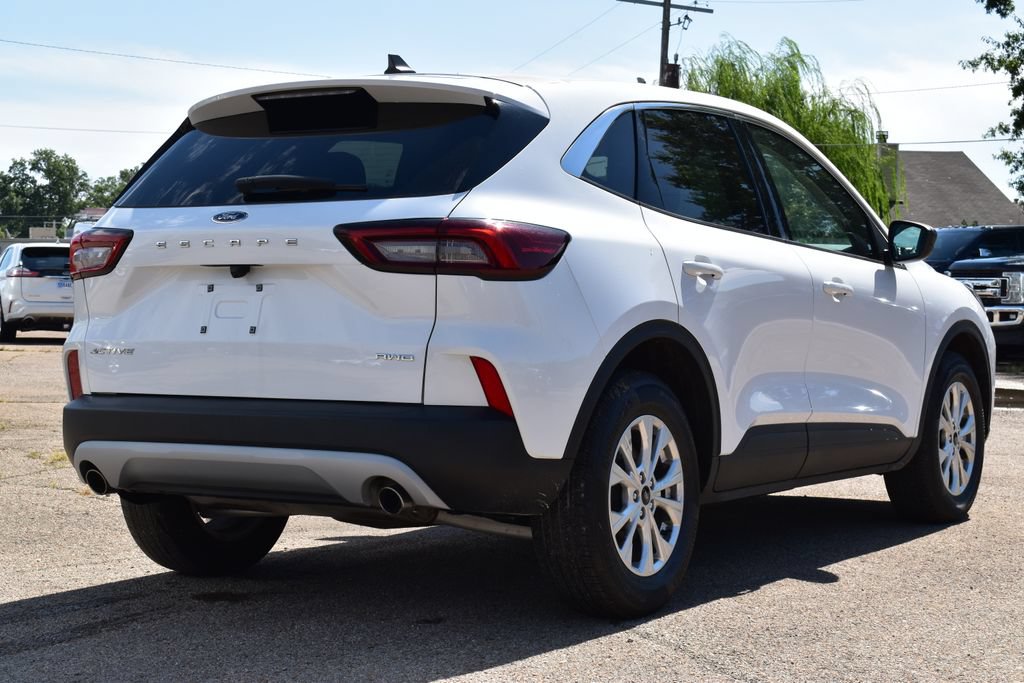 Certified 2023 Ford Escape Active AWD/4WD image 5