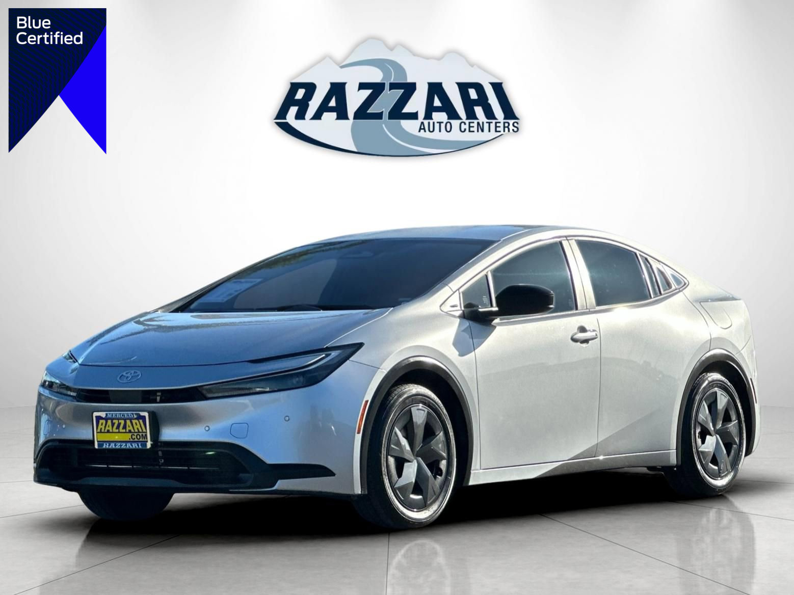 Used 2024 Toyota Prius LE