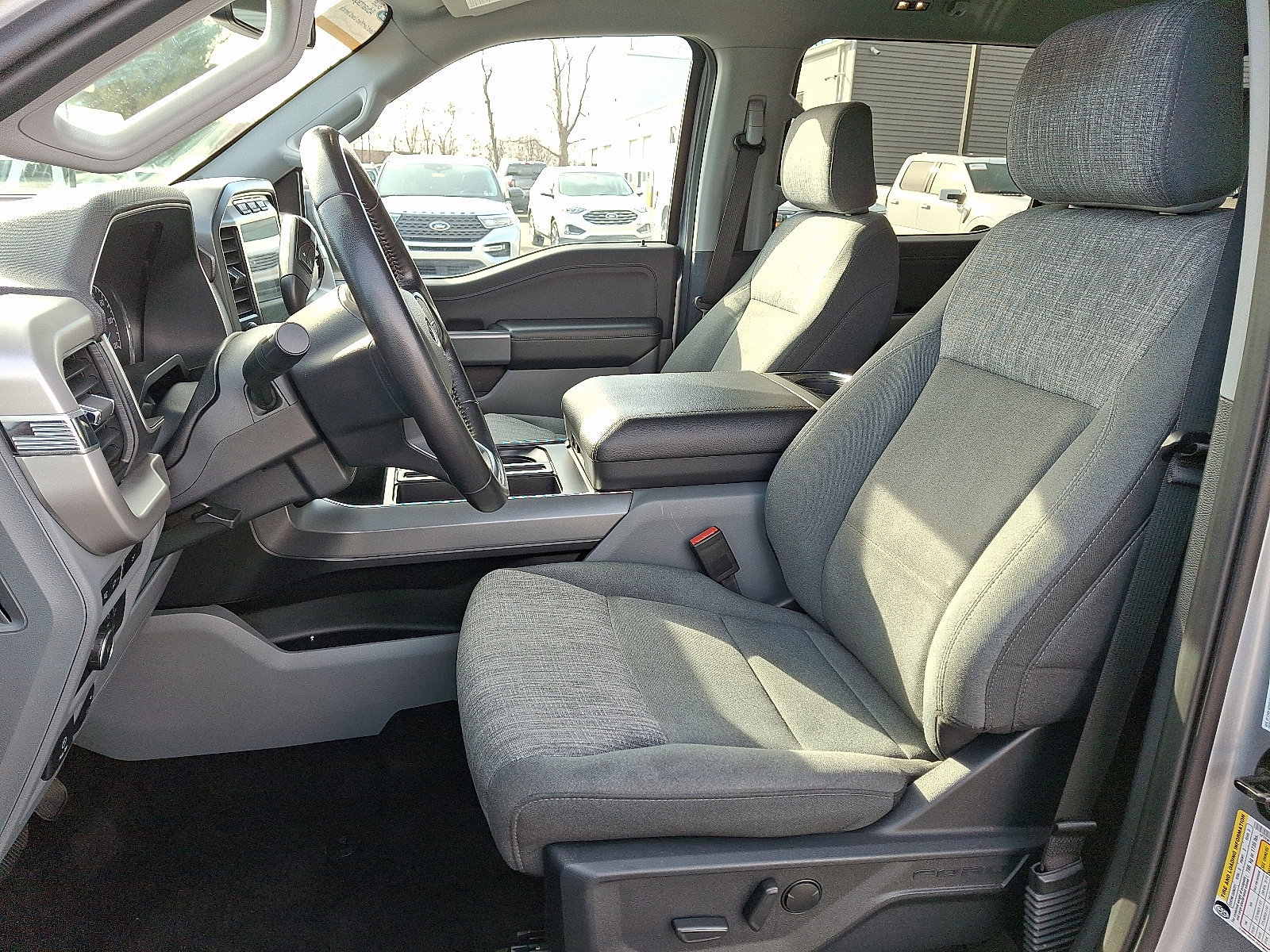 Certified 2022 Ford F150 XLT w/ Equipment Group 302A High image 16