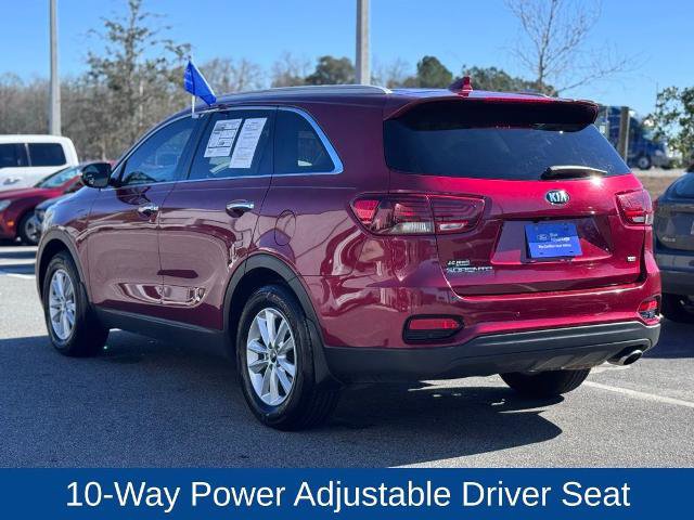 Used 2019 Kia Sorento LX w/ LX Convenience Package image 6