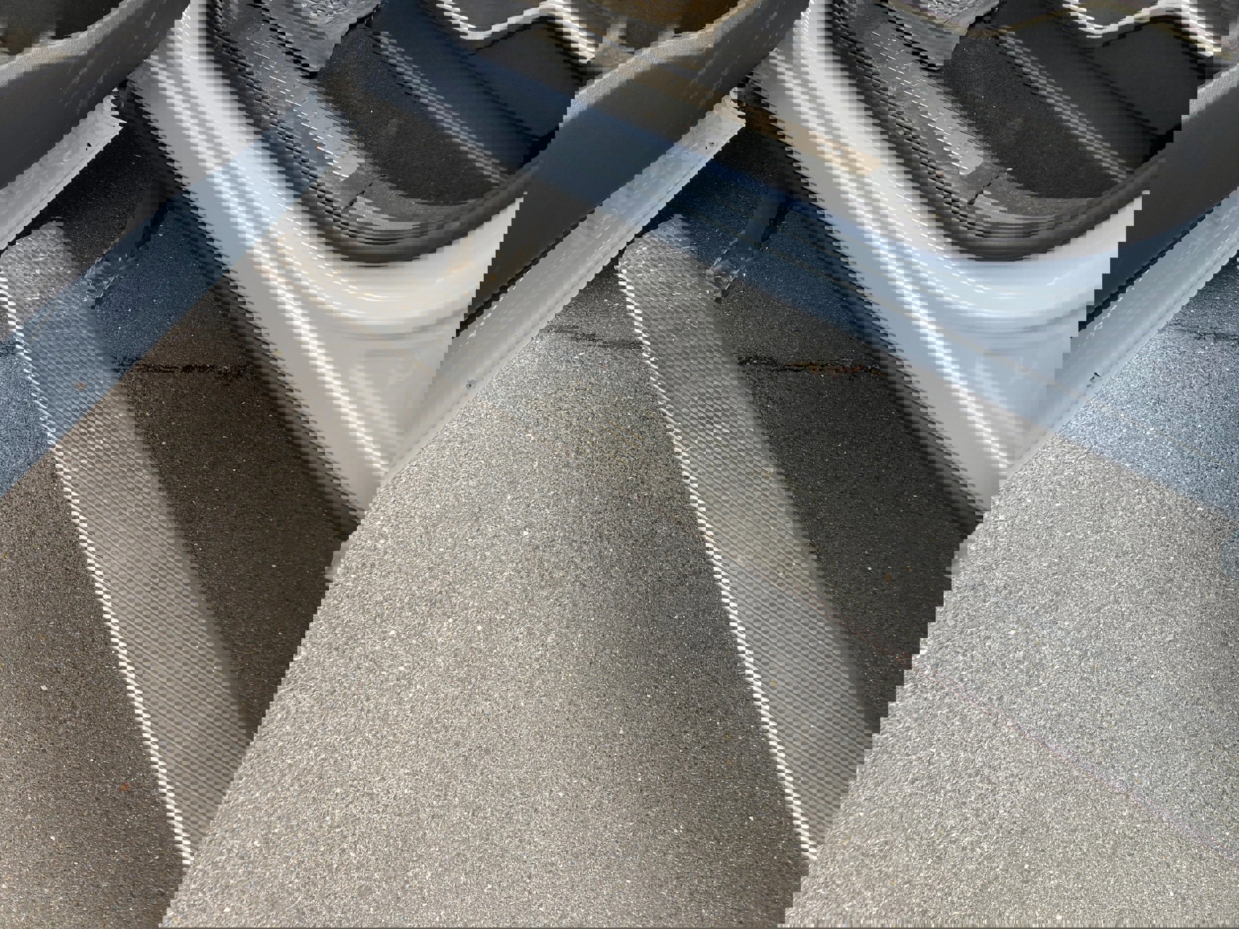 Certified 2024 Ford F350 Platinum w/ FX4 Off-Road Package image 10