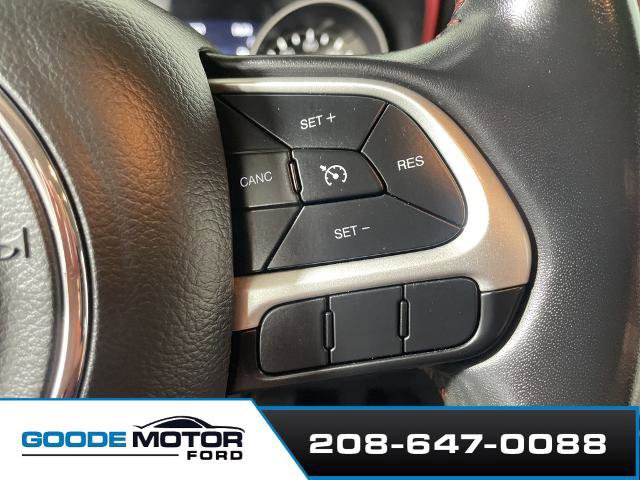 Used 2020 Jeep Compass Trailhawk image 14
