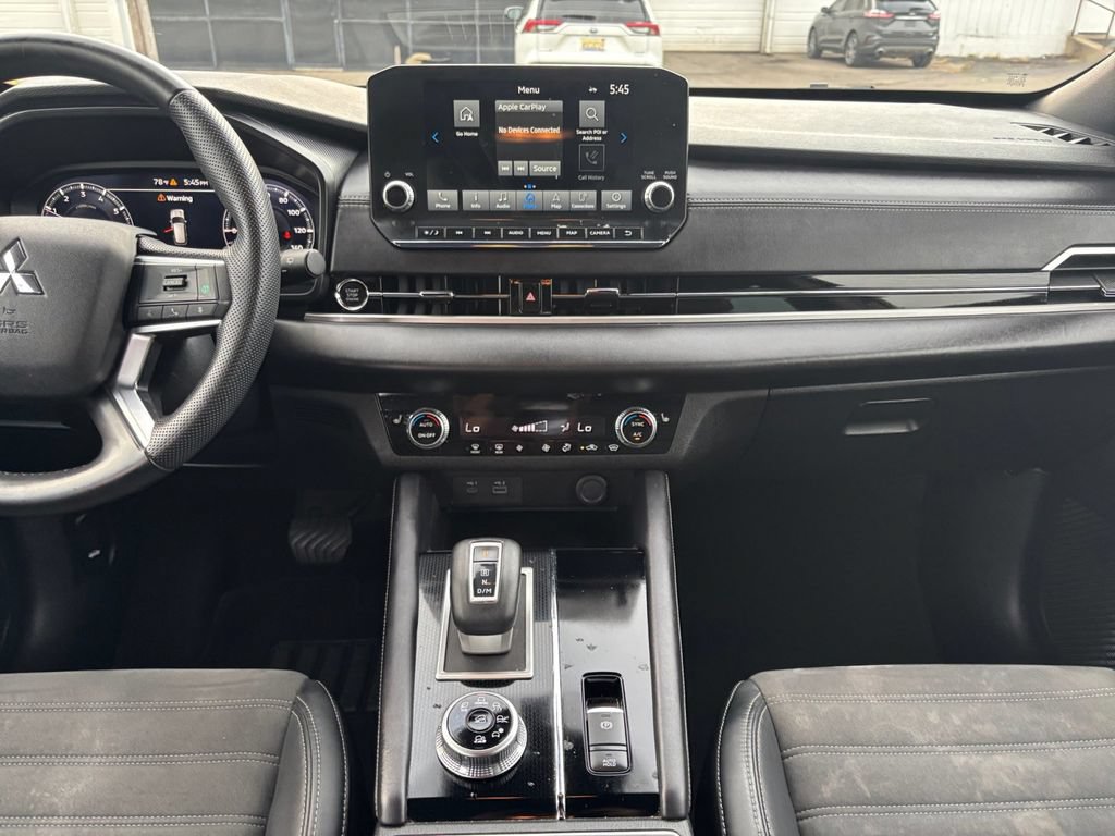 Used 2023 Mitsubishi Outlander SE Black Edition AWD/4WD image 20