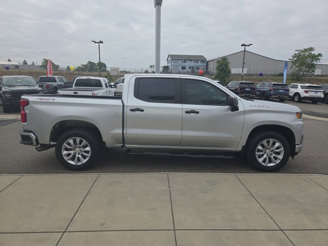 Used 2019 Chevrolet Silverado 1500 Custom w/ Trailering Package AWD/4WD image 6