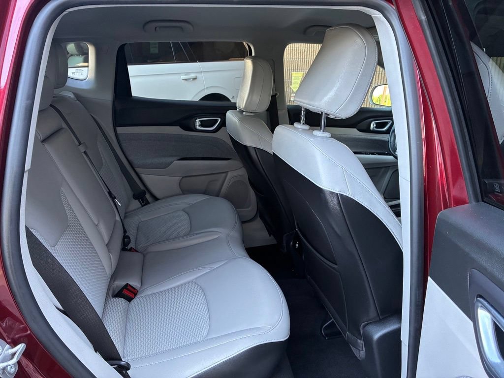 Used 2022 Jeep Compass Latitude w/ Convenience Group AWD/4WD image 48