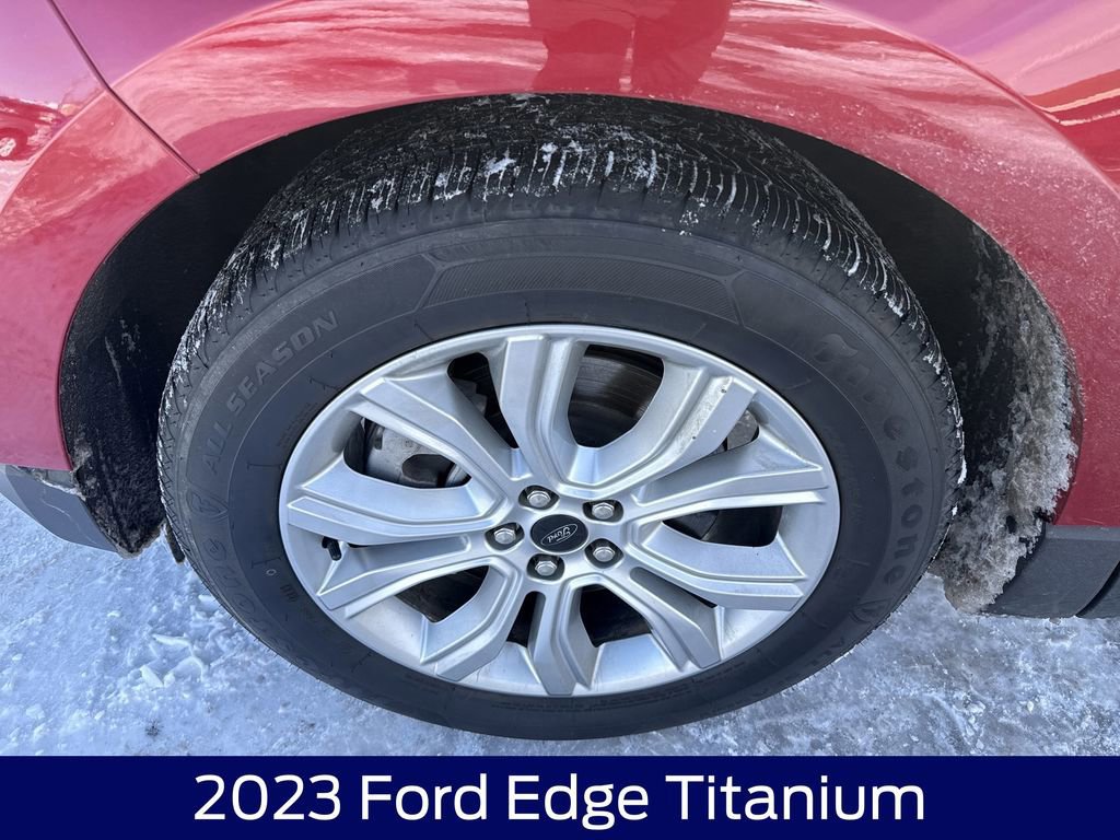 Certified 2023 Ford Edge Titanium w/ Class II Trailer Tow Package image 11