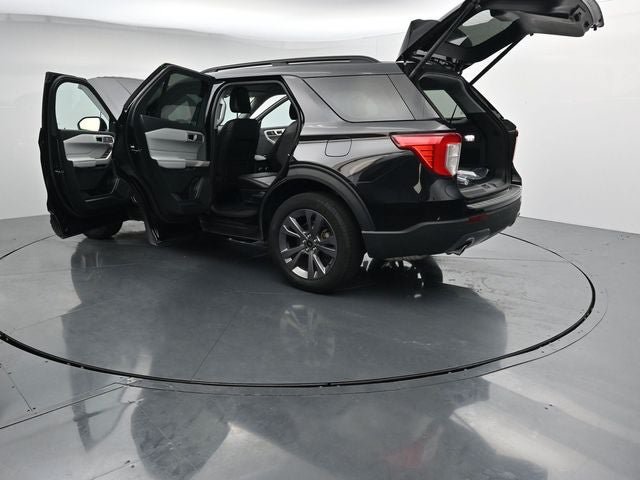 Certified 2024 Ford Explorer XLT w/ Equipment Group 202A AWD/4WD image 45