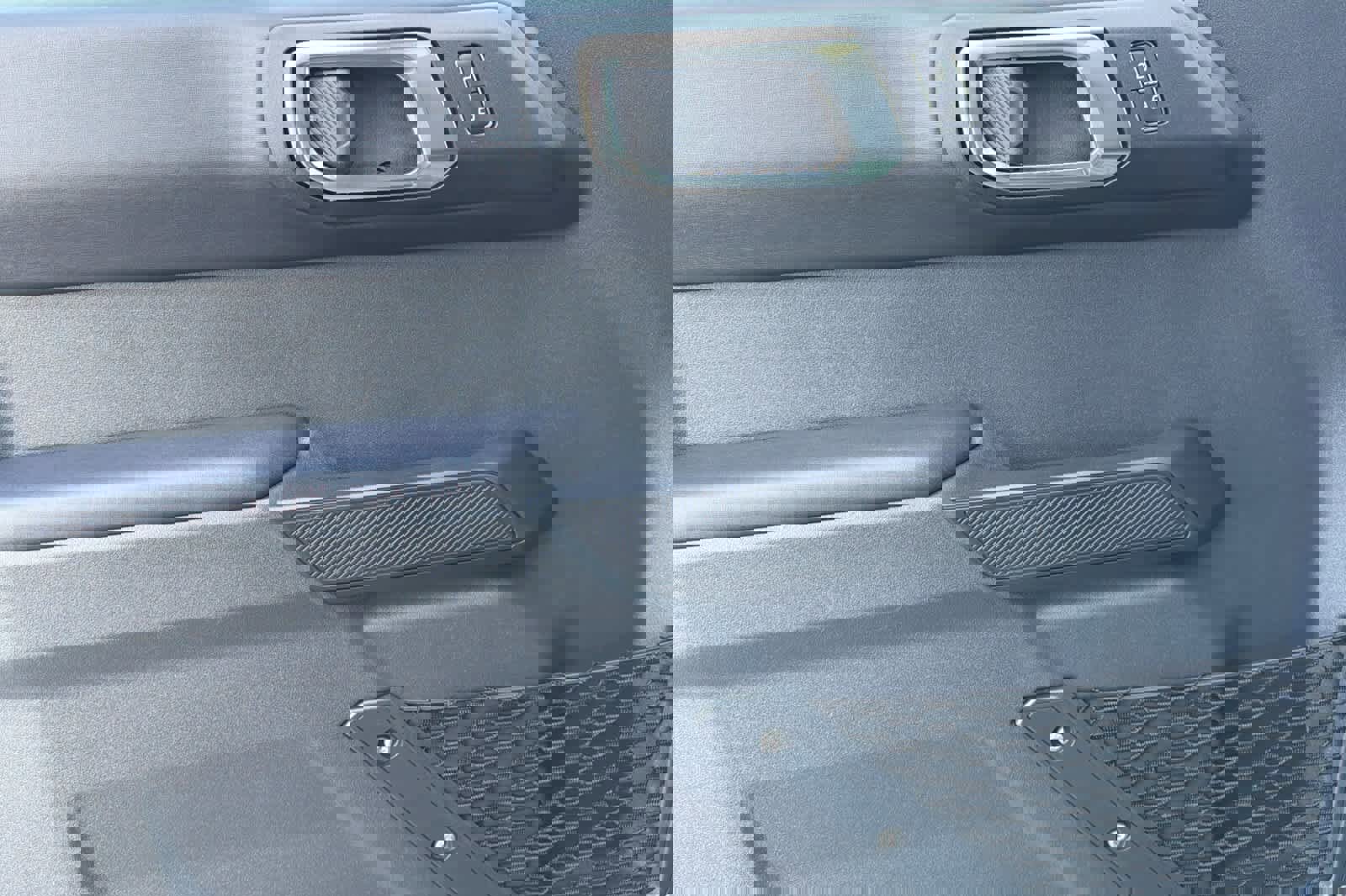 Certified 2025 Ford Bronco Outer Banks image 12