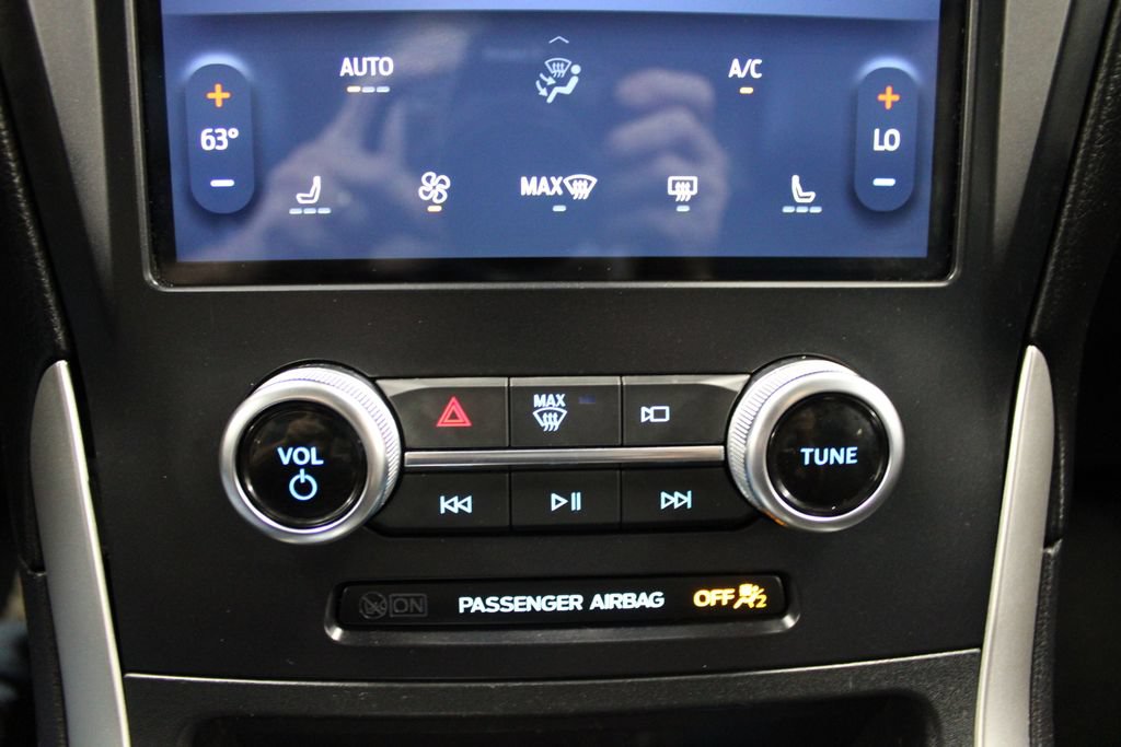 Certified 2024 Ford Edge SEL AWD/4WD image 31