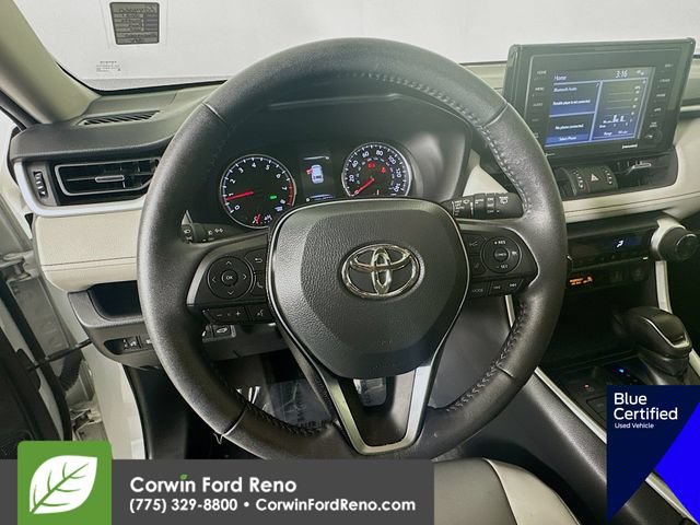 Used 2021 Toyota RAV4 XLE Premium AWD/4WD image 15