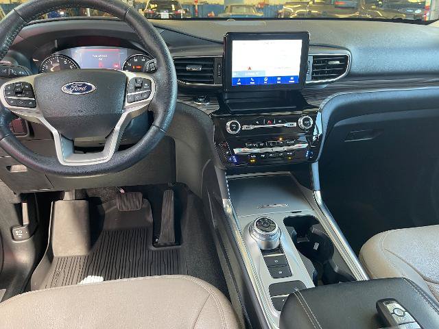 Certified 2022 Ford Explorer Limited w/ Equipment Group 301A RWD image 22