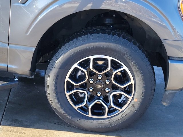 Certified 2022 Ford F150 XLT w/ Equipment Group 302A High image 13