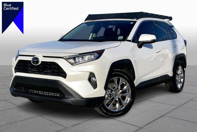 Used 2021 Toyota RAV4 XLE Premium image 1