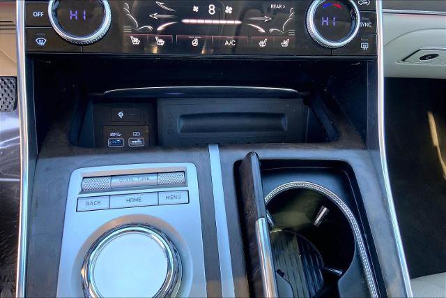 Used 2024 Genesis GV80 2.5T w/ Prestige Package image 35