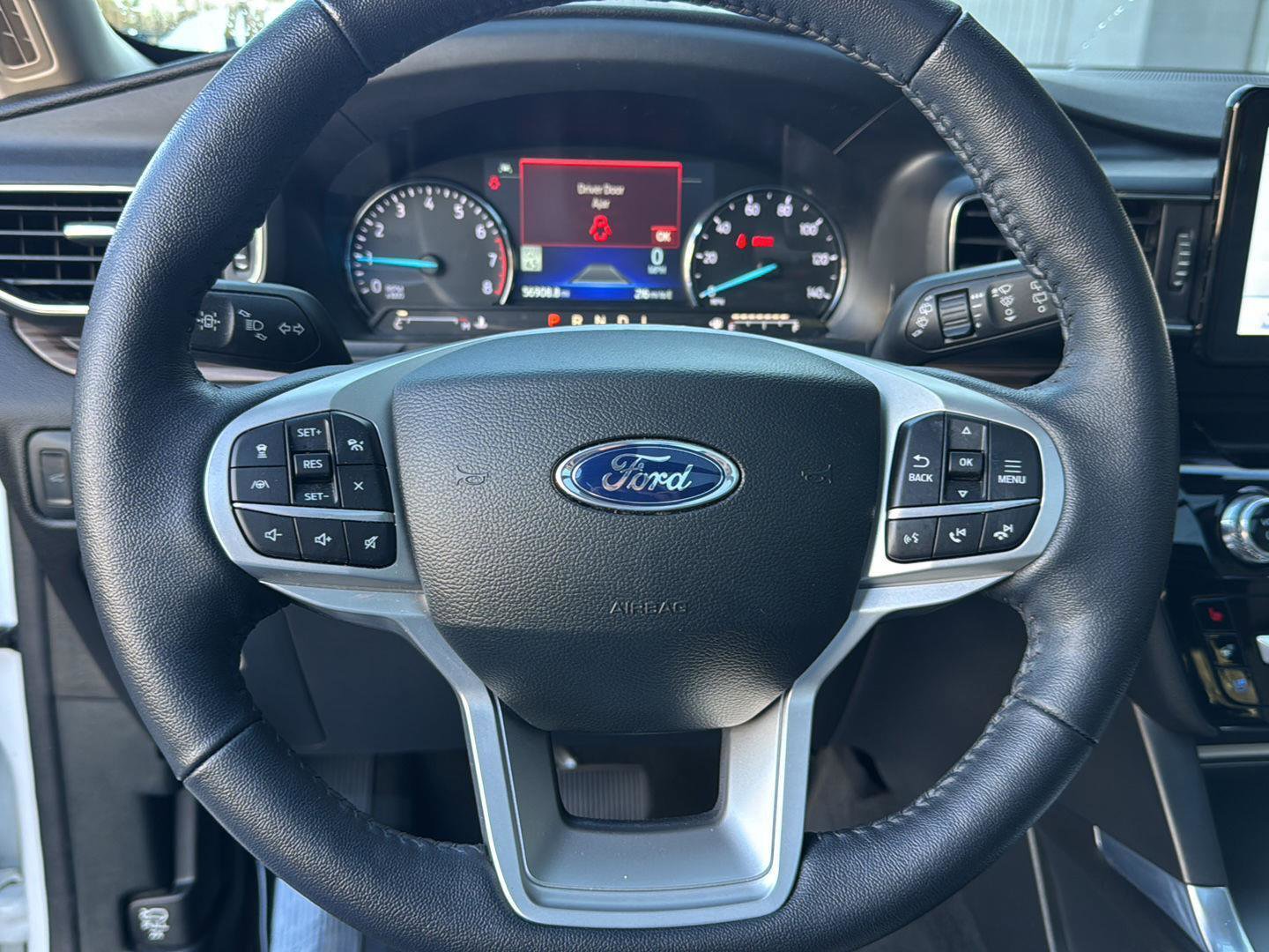 Certified 2022 Ford Explorer Limited w/ Equipment Group 301A image 17