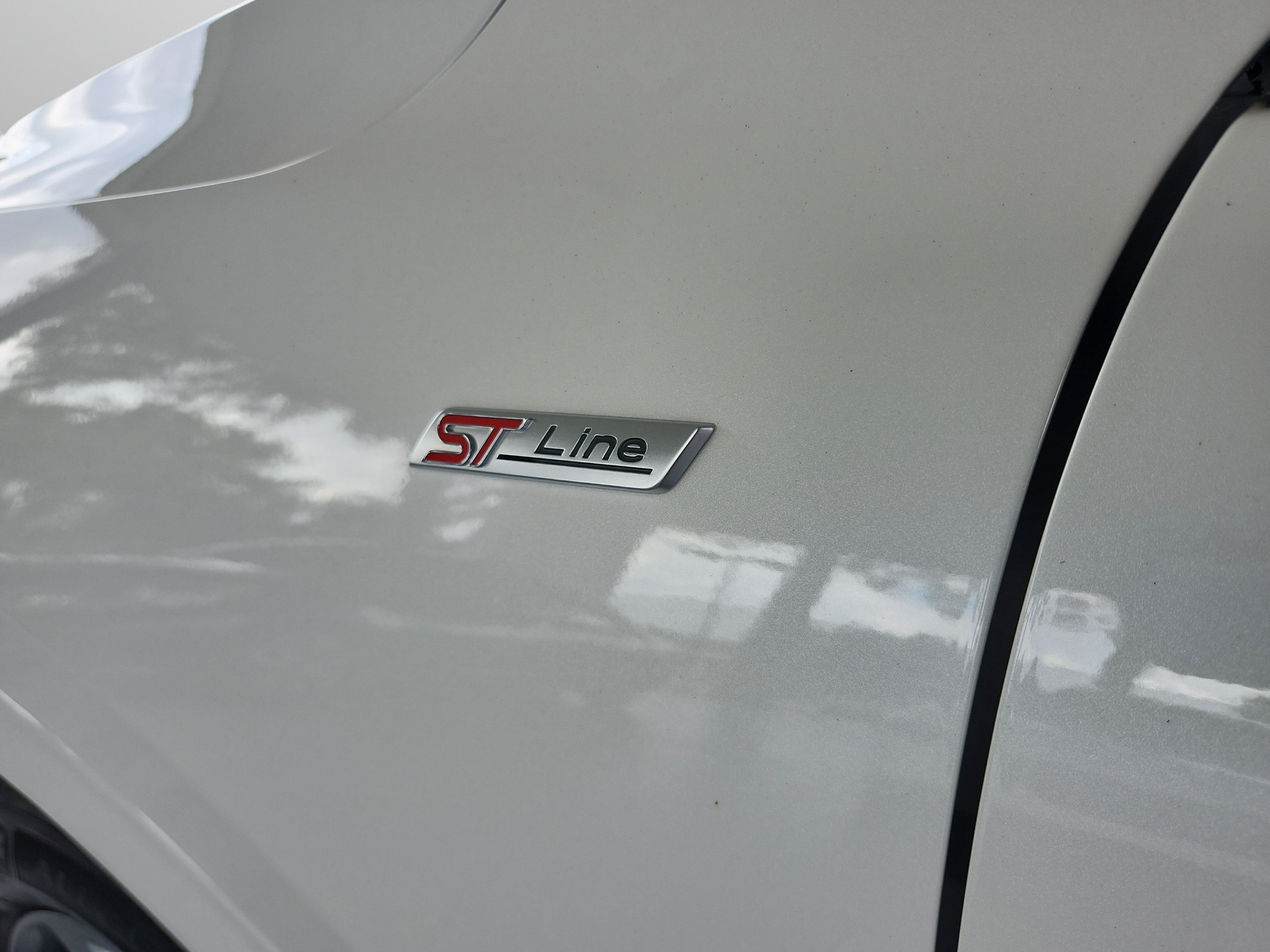 Certified 2023 Ford Escape ST-Line FWD image 31