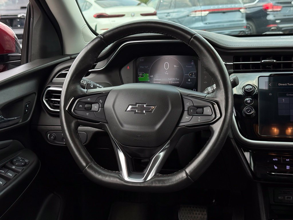 Used 2022 Chevrolet Bolt EUV LT w/ Comfort Package FWD image 6