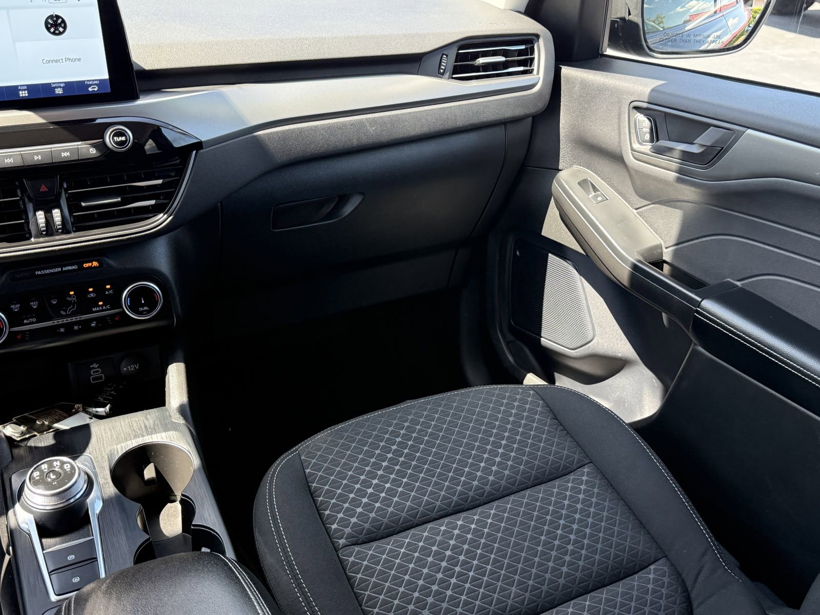 Certified 2024 Ford Escape Active w/ Cold Weather Package FWD image 17