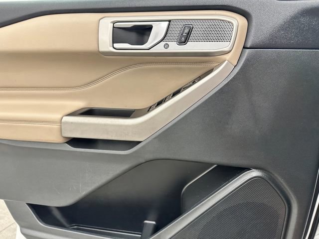 Certified 2024 Ford Explorer Limited image 37