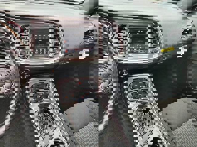 Used 2022 Dodge Challenger SXT w/ Blacktop Package image 17