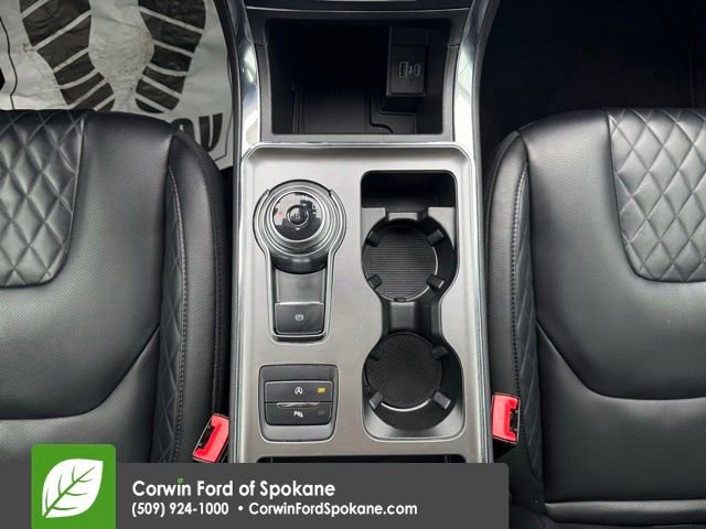 Certified 2024 Ford Edge Titanium w/ Equipment Group 301A AWD/4WD image 33
