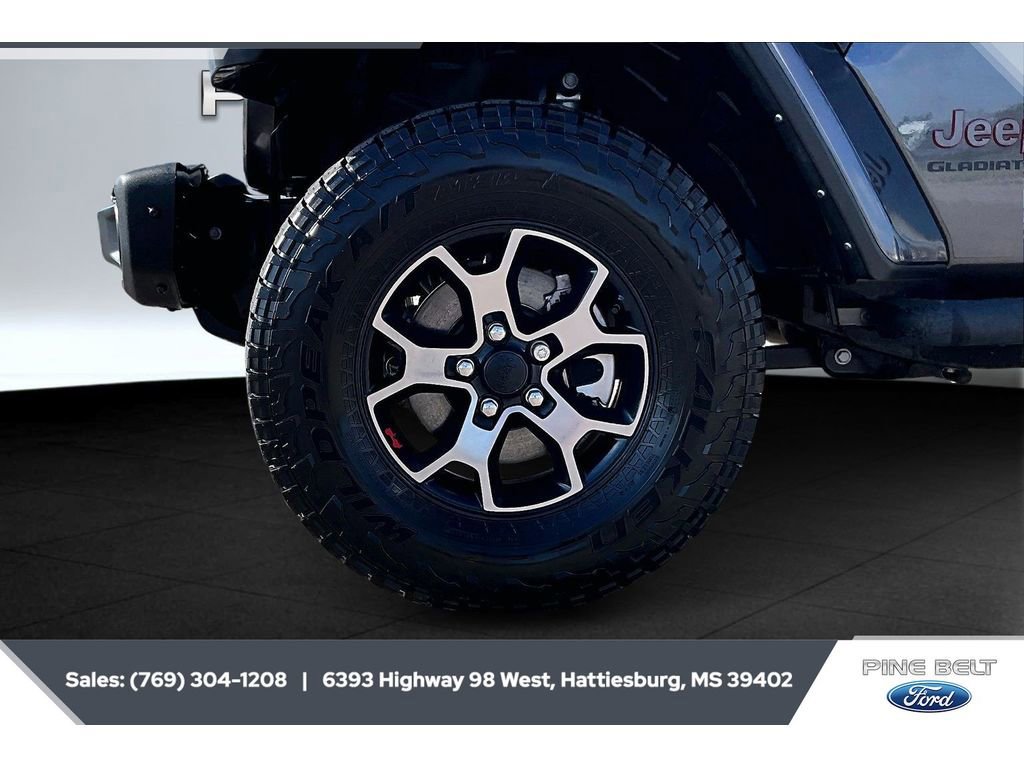 Used 2022 Jeep Gladiator Rubicon w/ LED Lighting Group image 9