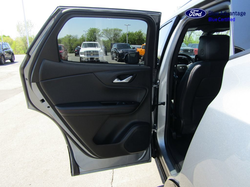 Used 2024 Chevrolet Blazer RS w/ Enhanced Convenience Package AWD/4WD image 42