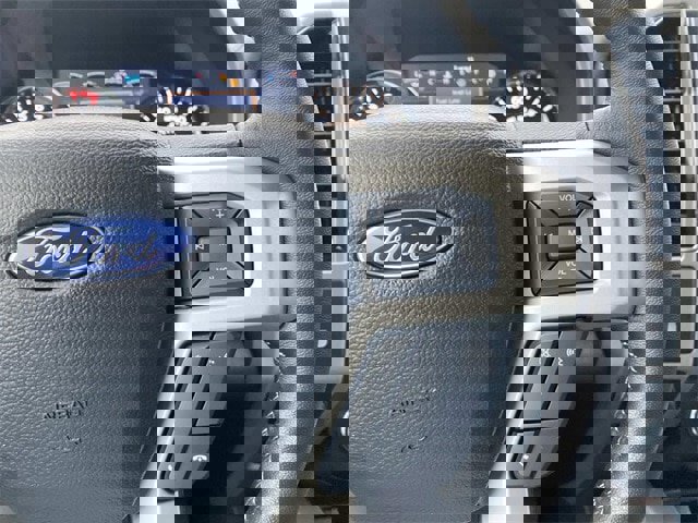 Certified 2019 Ford F150 Lariat w/ Equipment Group 502A Luxury image 59