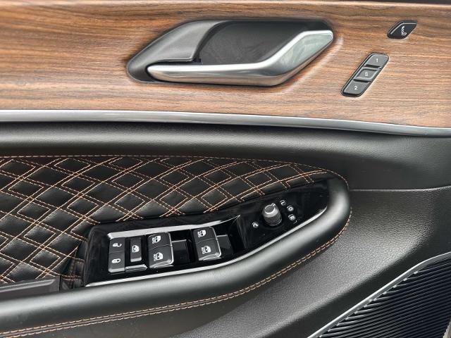 Used 2025 Jeep Grand Cherokee L Summit w/ Advanced Protech Group IV image 21