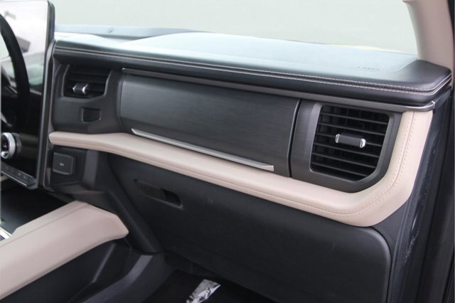 Certified 2022 Ford Expedition Max Platinum AWD/4WD image 20