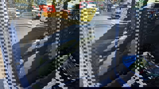 Certified 2022 Ford F150 XLT w/ Equipment Group 302A High image 11