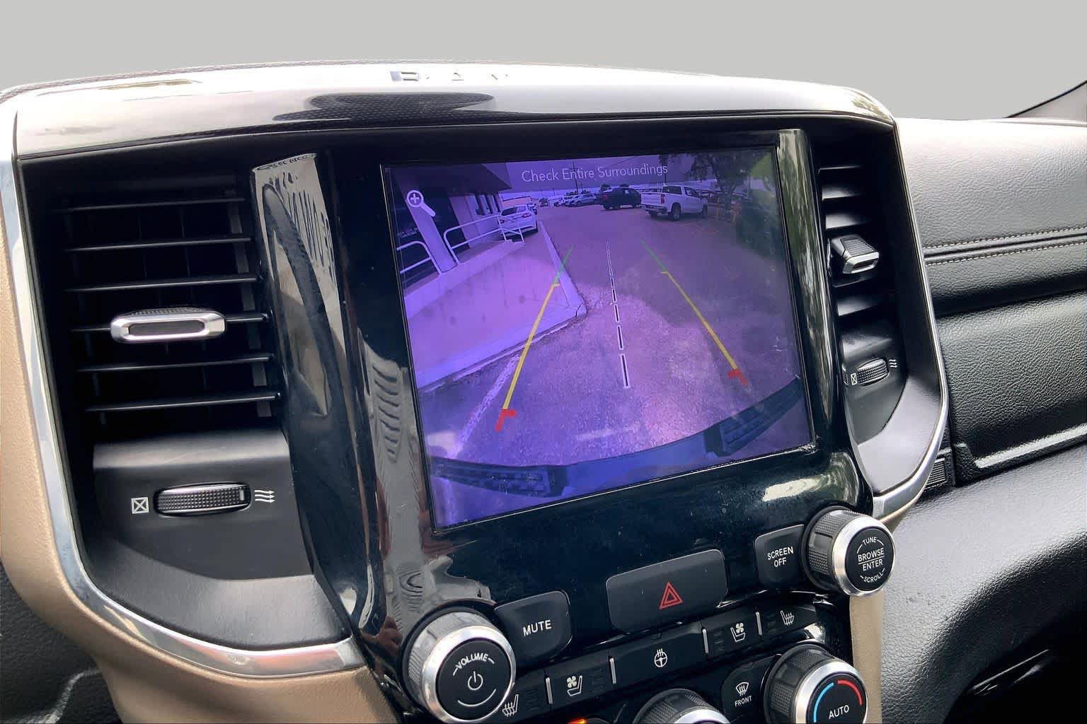 Used 2019 RAM 1500 Laramie AWD/4WD image 27