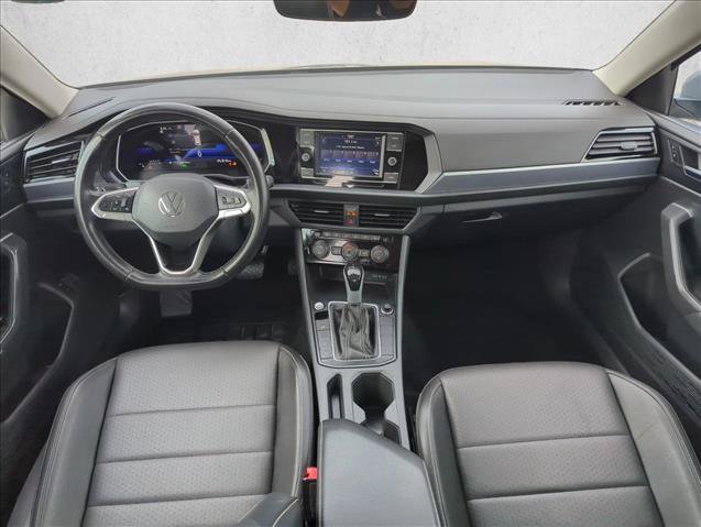 Used 2024 Volkswagen Jetta SE FWD image 18
