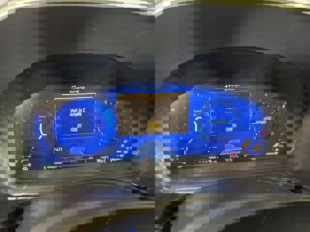 Certified 2022 Ford Escape Titanium image 12