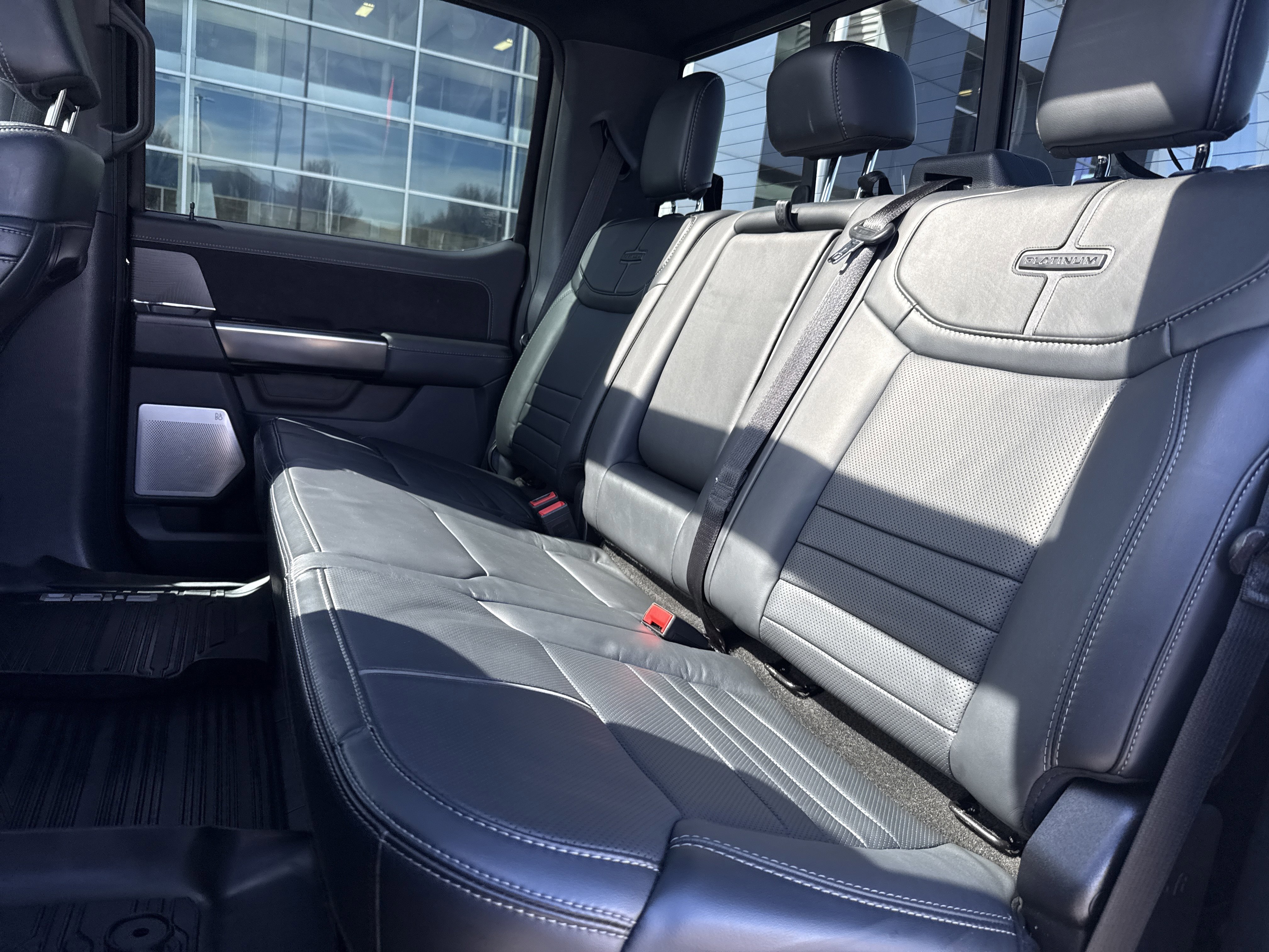 Certified 2023 Ford F150 Platinum w/ Equipment Group 701A High image 32