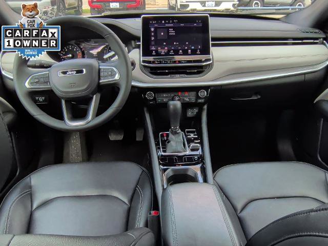 Used 2025 Jeep Compass Limited AWD/4WD image 11