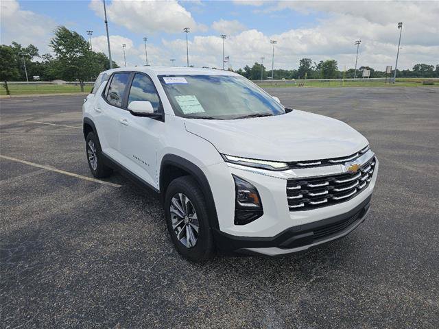 Used 2026 Chevrolet Equinox LT FWD image 3