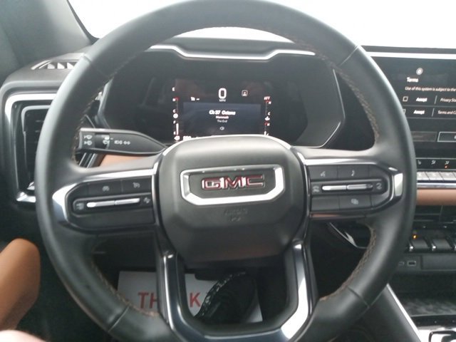 Used 2023 GMC Canyon AT4 image 24